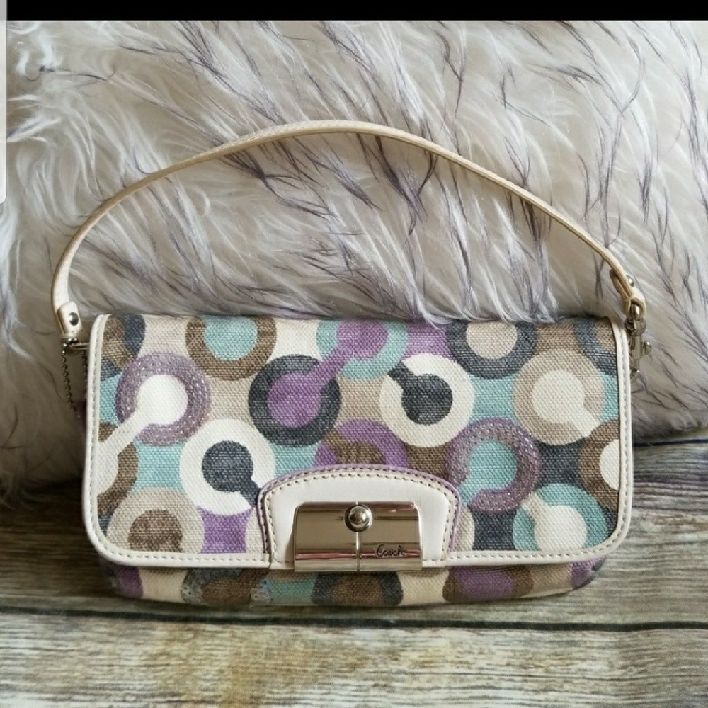 I am in search of this item.